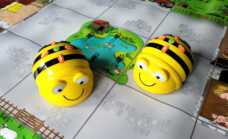 Mitmachaktion „Coding mit Bee-Bot und Edurino“