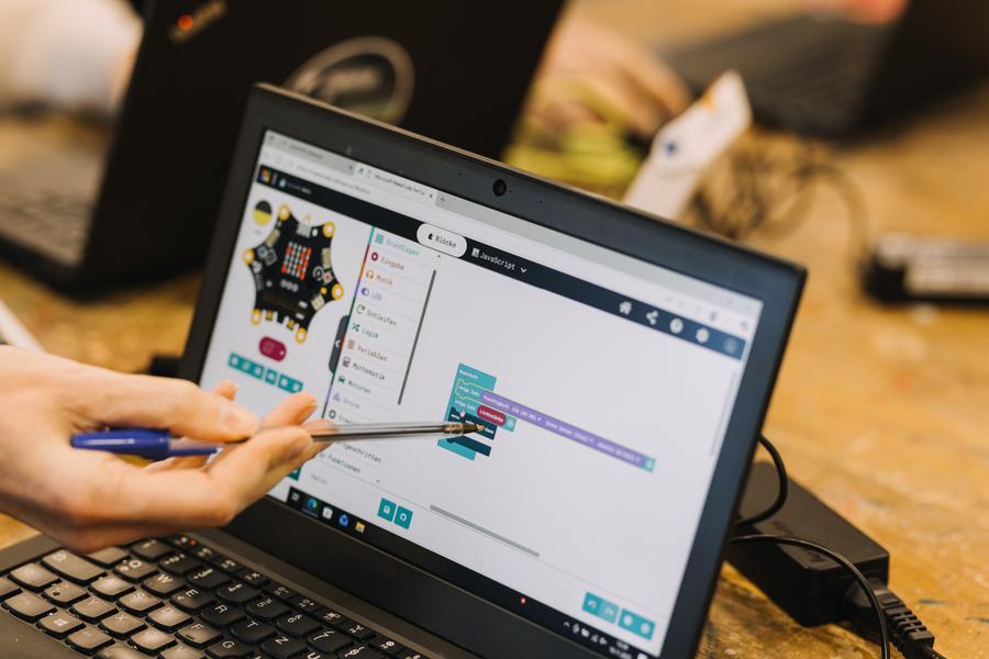 Jugend hackt Sachsen - Open Lab Dresden XL