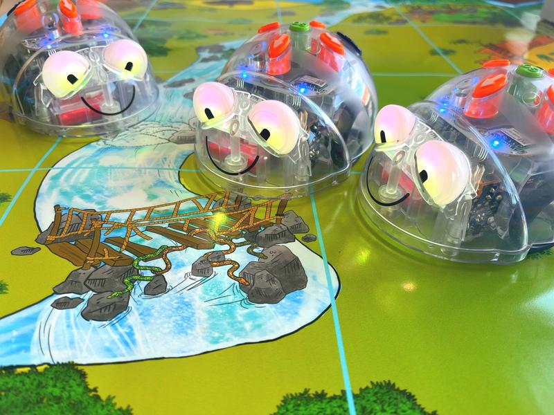 Drei, Zwei, Eins… Blue Bots GO!