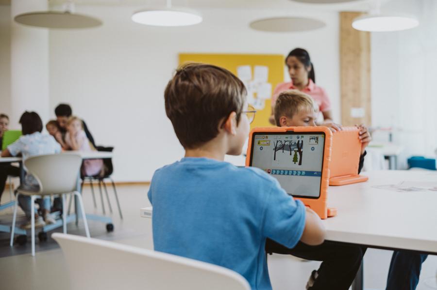 Abenteuerlich Programmieren lernen mit dem Elefanten