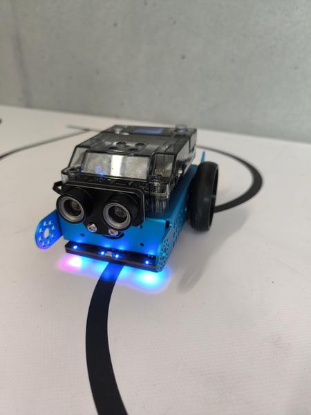 Roboter-Challenges lösen - mit dem Roboter mBot2 und Python