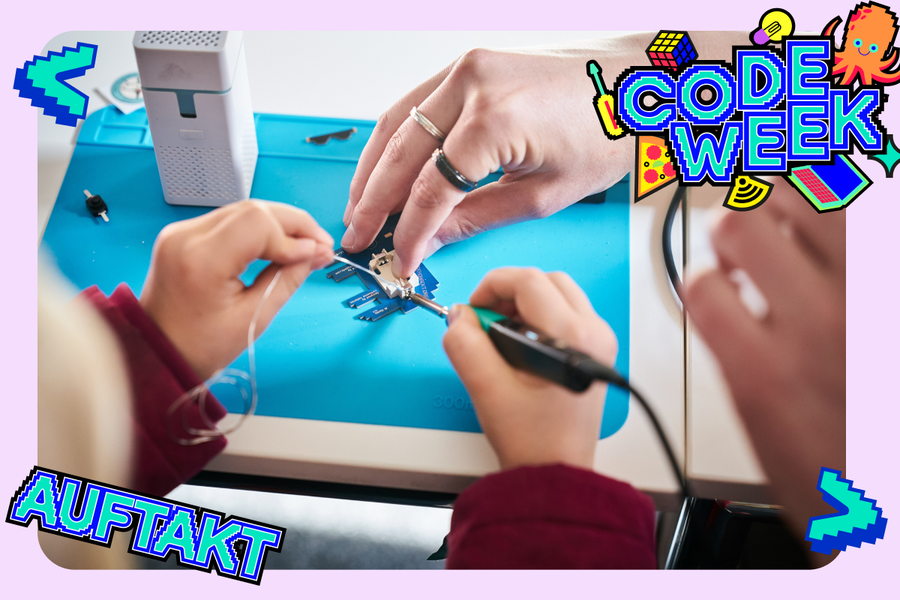 Mit Jugend hackt Blinky Al Hacka Alpaka Löten